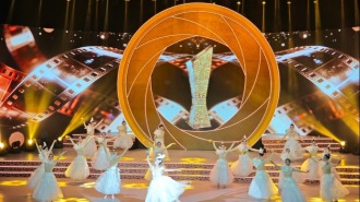 七秩追光映崤函 金像闪耀天鹅城 第十六届中国摄影艺术节在三门峡开幕