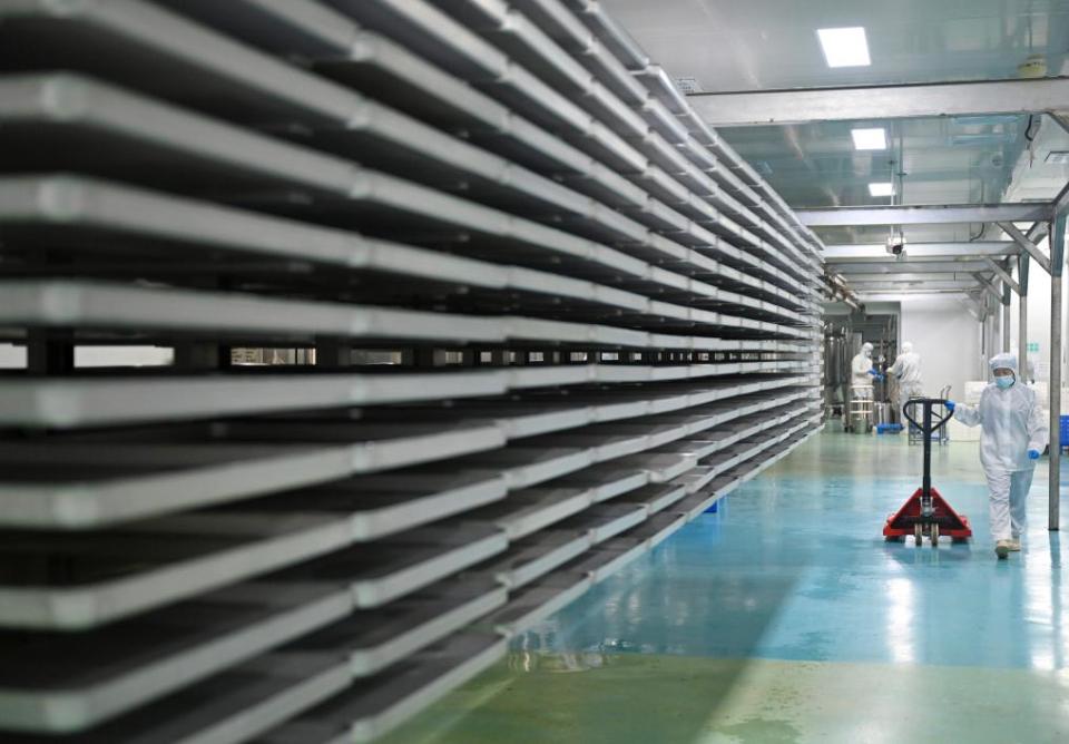 非洲咖啡香飘中原古城——从一座咖啡厂看中非经贸合作_fororder_LkotIRcvdPOrIuvo