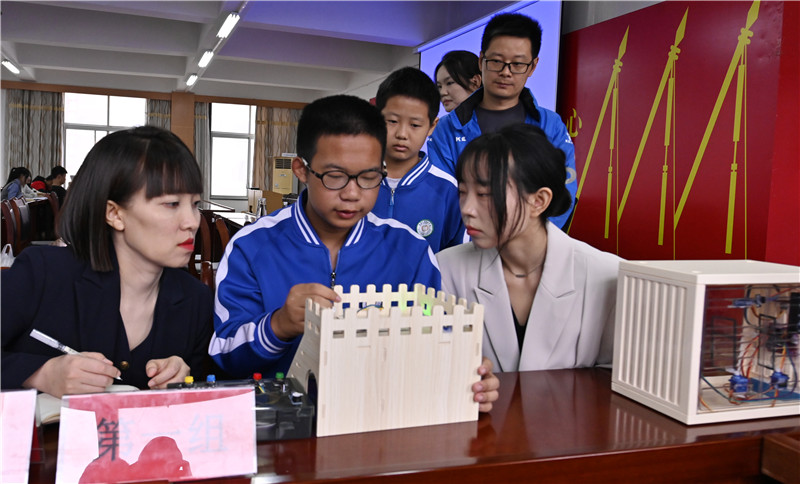 信阳新县：厚植创新沃土 学子尽展才华