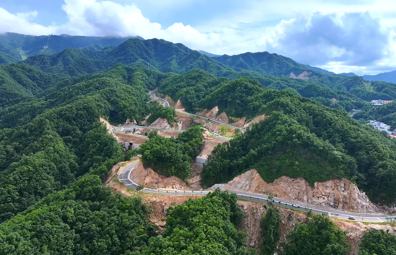 服务乡村振兴和交旅融合 河南新改建农村公路3048公里