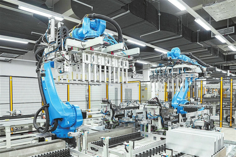 持续深耕中原 赋能绿色转型 富士康致力打造全球首个“储能灯塔工厂”_fororder_p35_s