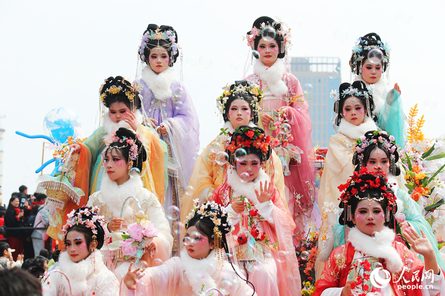 河南滑县：民俗盛宴醉游人_fororder_LOCAL1773719025743YSKVFWU3RE