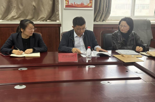开封杞县人社局特邀法律顾问“坐诊”答疑 精准破解法律难题_fororder_图片1