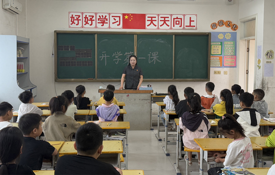 河南省武陟县人民法院：法护花蕾 守“未”成长_fororder_图片4