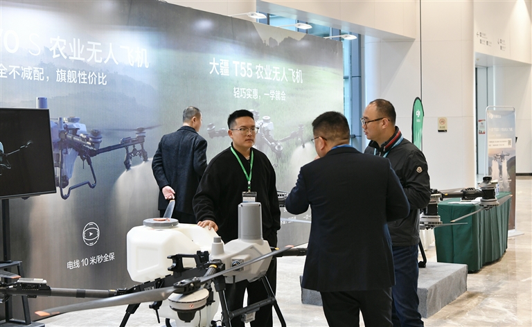 一座内陆城凭啥圈粉50国？——从驻马店农加会看展会对区域经济拉动效应