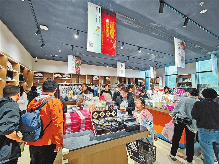 国潮出圈带动消费扩圈