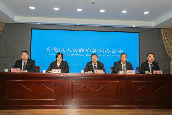 南阳市卧龙区：依法生态治水 打造幸福河湖_fororder_新闻发布会现场 摄影 程海舟