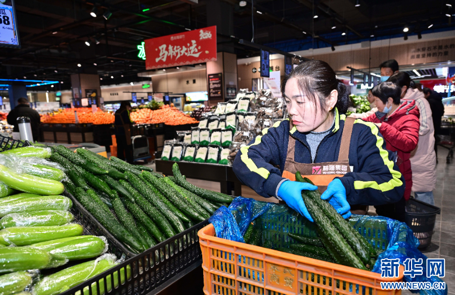 河南全力保障春节市场供应_fororder_20260118b4aa675bd877434f803f3e7f58fb1c8d_20260118adc3e47b8334440d8577f2605296f8f4