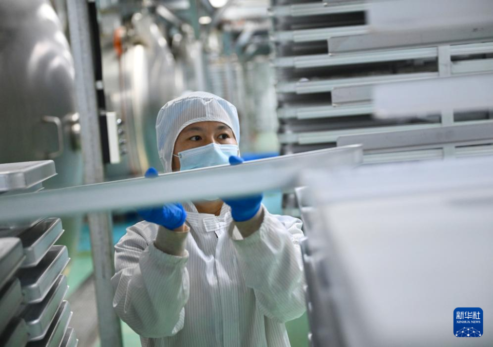 黄河岸边飘来非洲咖啡香_fororder_20260129262b9e206dcd452292fd2d37317554a0_20260129db335a7863d74f04bea718c89d25a53e