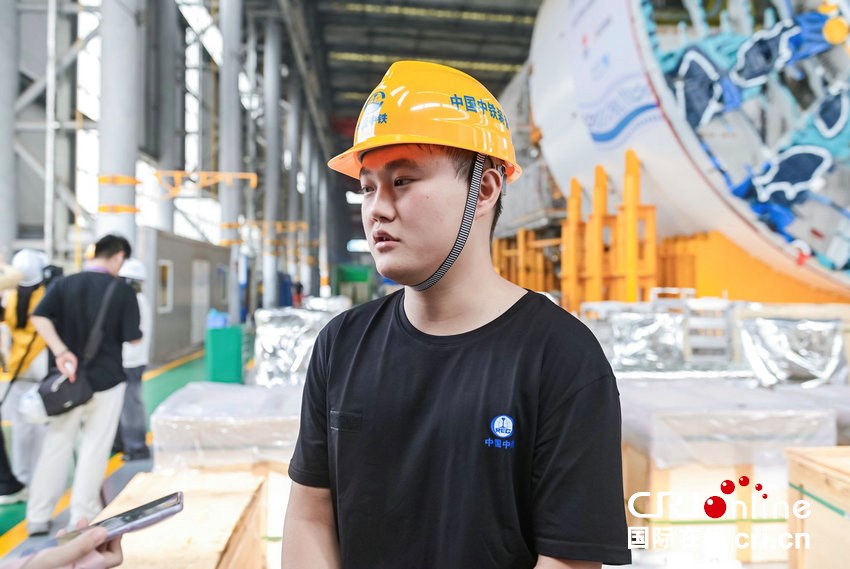 河南：培养高技能人才 助力制造业强省建设_fororder_微信图片_20250718102244