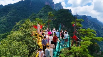南阳市西峡县：避暑经济持续火爆