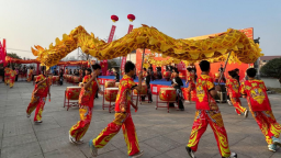 新春登高启新程 健身聚力绘新篇 信阳市浉河区新年登高活动燃动大尖山