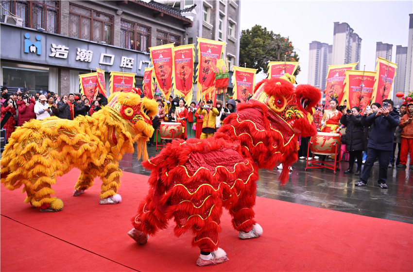 信阳市新县：灵蛇送瑞迎新春 特色文旅显魅力