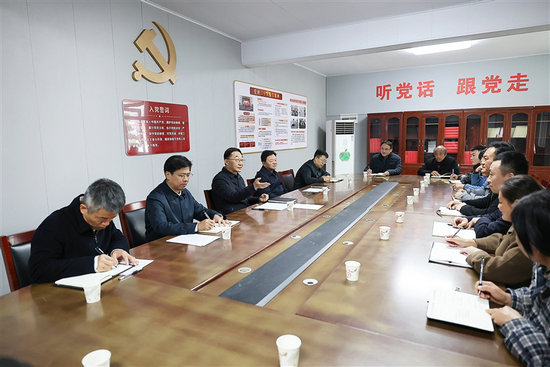 河南省委书记刘宁深入滑县浚县宣讲党的二十届四中全会精神_fororder_20251026shuji_s