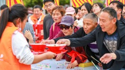 南阳市新野县：万人共品一碗面