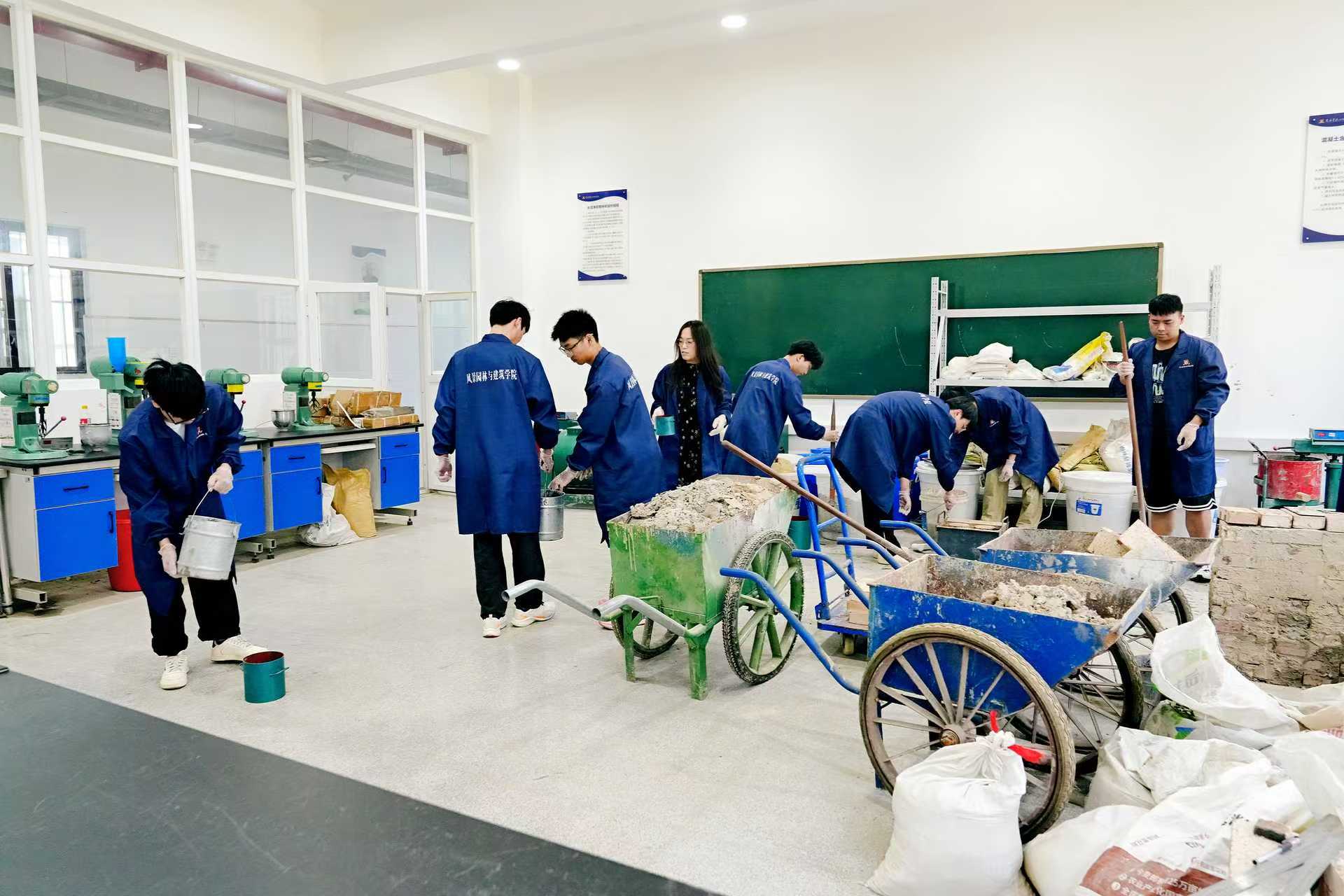 生态育人、产教融合 解锁商丘学院应用科技学院特色育人新路径