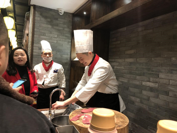 80后退伍军人的火锅情缘 周师兄火锅CEO周到坚守独到的创新与传承