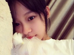 孙怡凌晨晒照要加餐，董子健却称她是大胖子