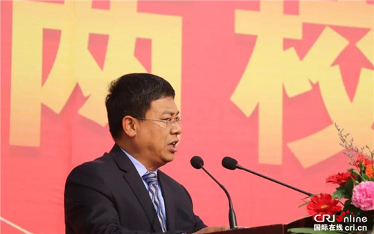 衡水中学校长郗会锁一行到衡水一中邯郸分校指导工作