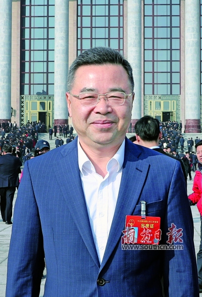 热点圆桌：加大减税降费力度 凸显“放水养鱼”效应