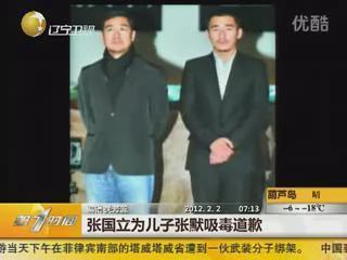 60岁邓婕仍迷人，谈起婚姻中这件事，她不禁落泪