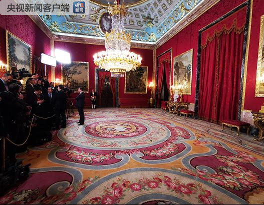 【时政快讯】习近平即将出席西班牙国王夫妇举行的欢迎宴会