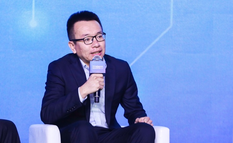 汽车频道【供稿】欧曼超级重卡AMT自动挡客户大会举行 自动挡只选欧曼成为共识