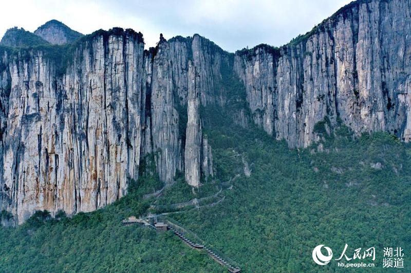 探寻北纬30°上的喀斯特奇观——恩施大峡谷