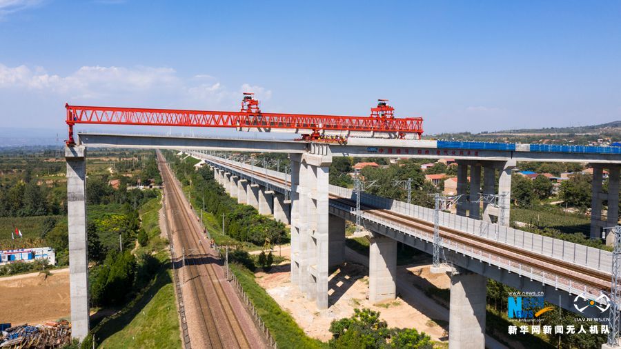 【城市远洋】国道310三门峡段上跨浩吉、陇海铁路立交工程有序推进