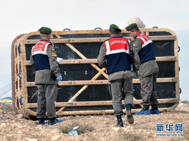 土耳其热气球事故致中国游客1死4伤