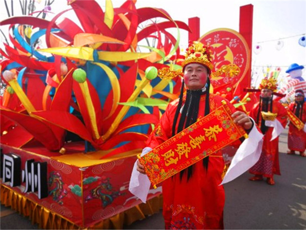 陕西渭南：非遗过大年 文化进万家