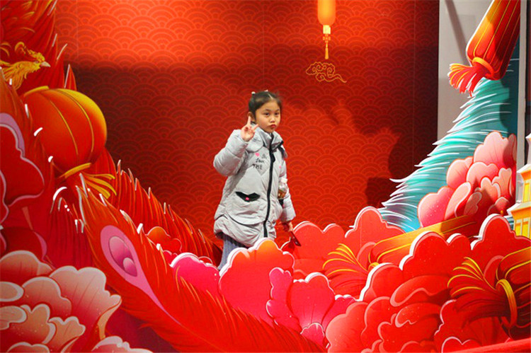 【中首   陕西  图】“中国年 看西安” 我与新年合个影