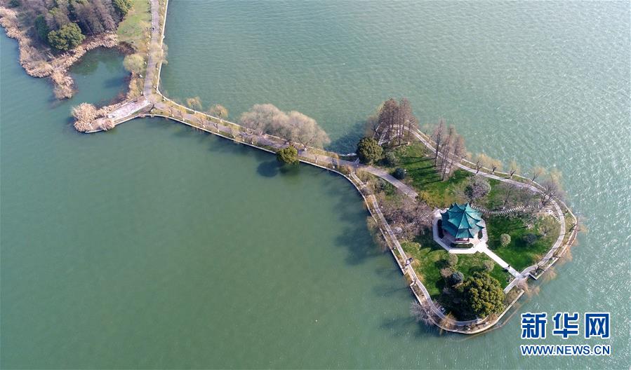 春到东湖
