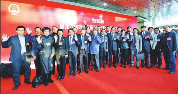 新时代呼唤新担当新作为谱写新篇章 黑龙江省十三届人大四次会议精彩瞬间