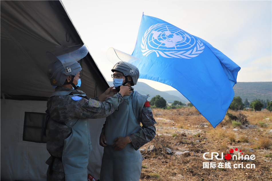 中国军队参加联合国维和行动30年之二：忠诚使命_fororder_2-34