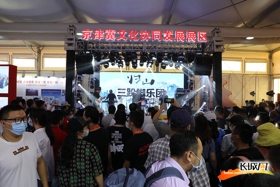 【2020服贸会丨高清图】千件河北文创产品服贸会上觅商机