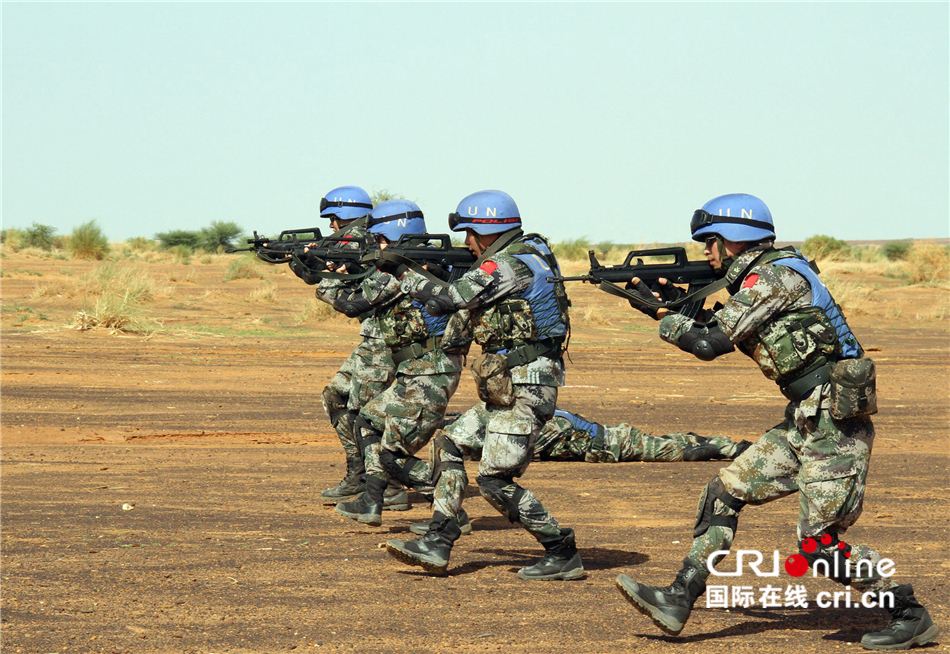 中国军队参加联合国维和行动30年之二：忠诚使命_fororder_2-32.JPG
