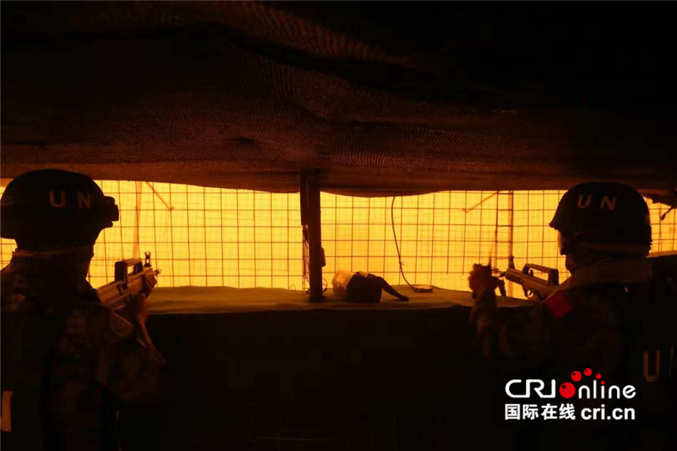 中国军队参加联合国维和行动30年之二：忠诚使命_fororder_2-22