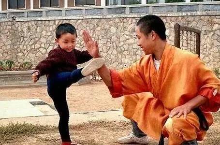 吴京之后再无打星？下个出头的该轮到29岁的他了