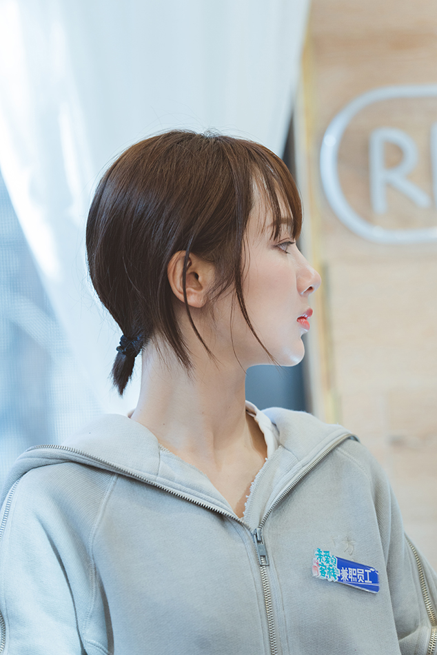 图片默认标题_fororder_兼职员工杨紫