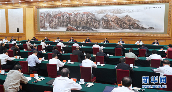 习近平主持召开教育文化卫生体育领域专家代表座谈会强调 全面推进教育文化卫生体育事业发展 不断增强人民群众获得感幸福感安全感_fororder_1