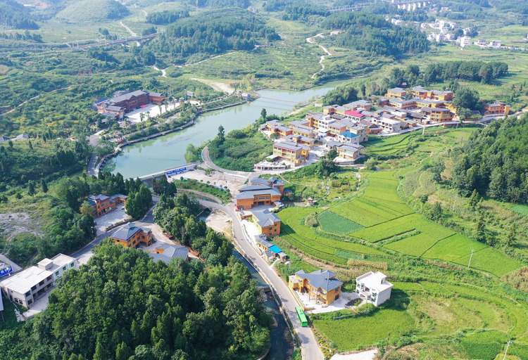 （中首）玉屏：乡村旅游释放红利 好风景换来好“钱”景