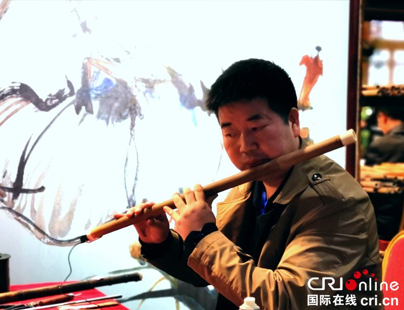 贵州玉屏：萧笛制作技艺传承人比拼“工匠精神”（组图）