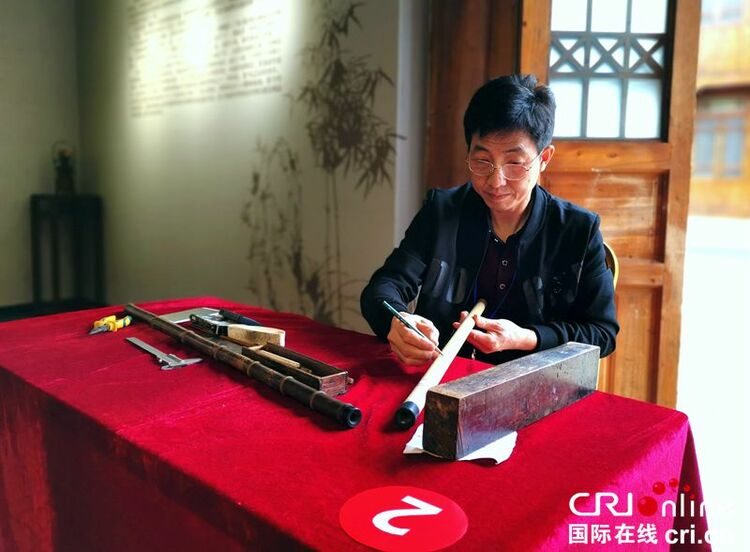 贵州玉屏：萧笛制作技艺传承人比拼“工匠精神”（组图）
