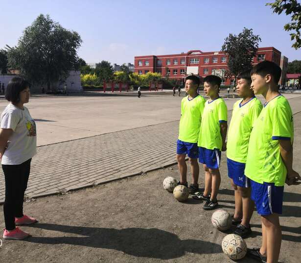 河北承安中学体育教师董芬：丹心一片献绿荫