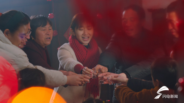 【网络述年】《回家过年》，致敬每个在外漂泊的人！