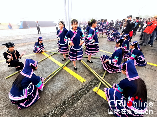 第六届黔西南州旅游产业发展大会开幕