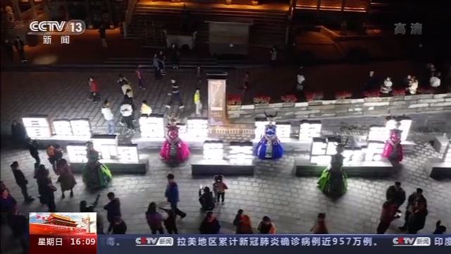 游乡村、穿古镇、赏花海 全国各地游人如织
