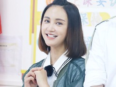张歆艺哭着向姚晨道歉 网友：“潜伏夫妇”陪你战斗