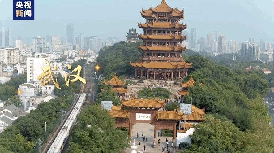 同唱《我的祖国》 “燃爆”这个国庆假期